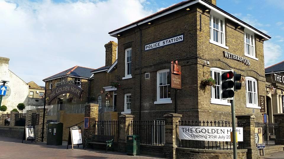 Hotel The Golden Hope Wetherspoon Sittingbourne Exterior foto
